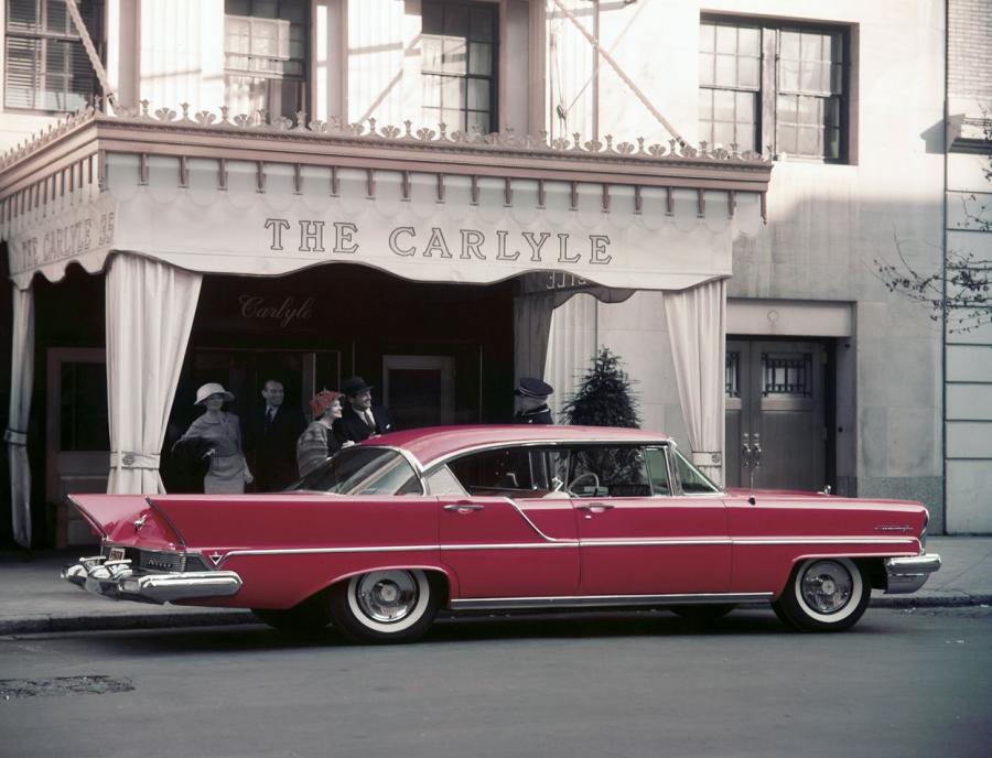  Lincoln Premiere Landau 4-Door Hardtop (57B) 1957 года  (фото 2 из 14)